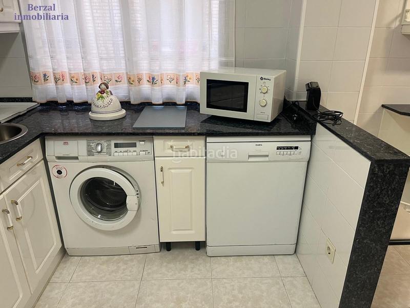 Foto 0e09b3cf-c90f-4ecd-afb7-e668d4d67696. Flat with heating parking in Residencia Logroño