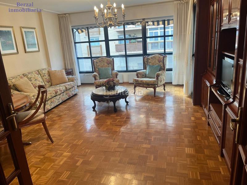 Foto 47ce1b84-f933-4b50-a4ee-21958f99d5d6. Flat with heating parking in Residencia Logroño