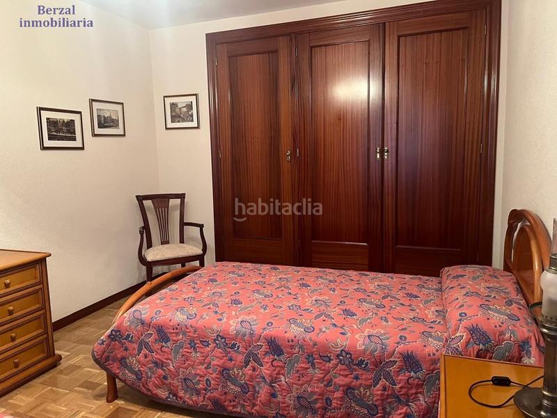 Foto 84026869-584e-41c6-851e-c60be3cd268c. Flat with heating parking in Residencia Logroño