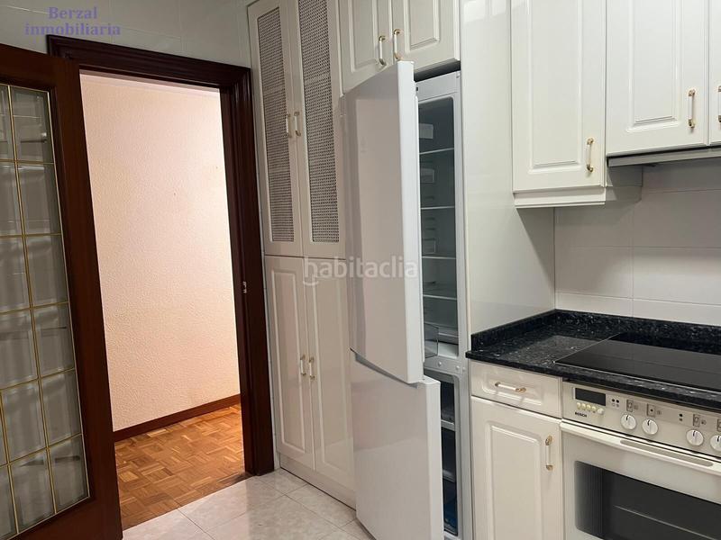 Foto cf28d81b-acc9-4d32-8335-c14d6a7f0188. Flat with heating parking in Residencia Logroño