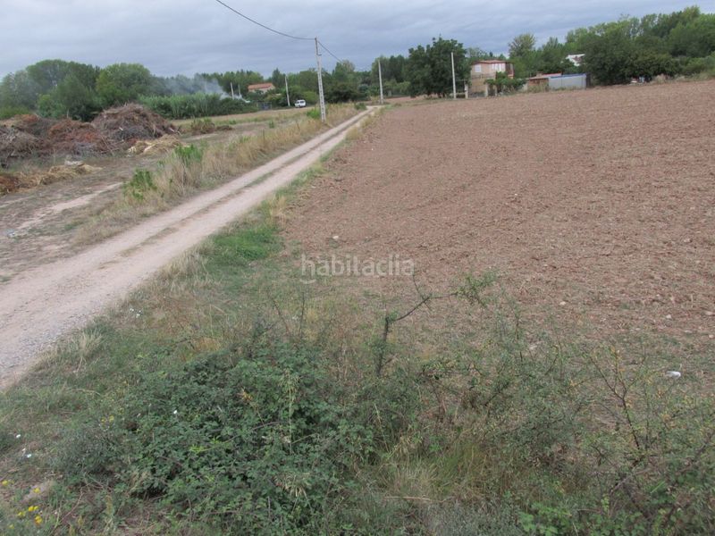 Foto e1a28a49-bda0-4bbb-afb6-a75cbde79a99. Finca rústica a Villamediana de Iregua
