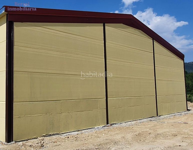 Foto 85b97083-6a77-4682-a6cc-15b7cc64375b. Nave industrial facilidades de pago cambio por obra, por fincas, pago aplazados, etc.nave agrícola recién construida en parcela vallada en castils en Galbárruli