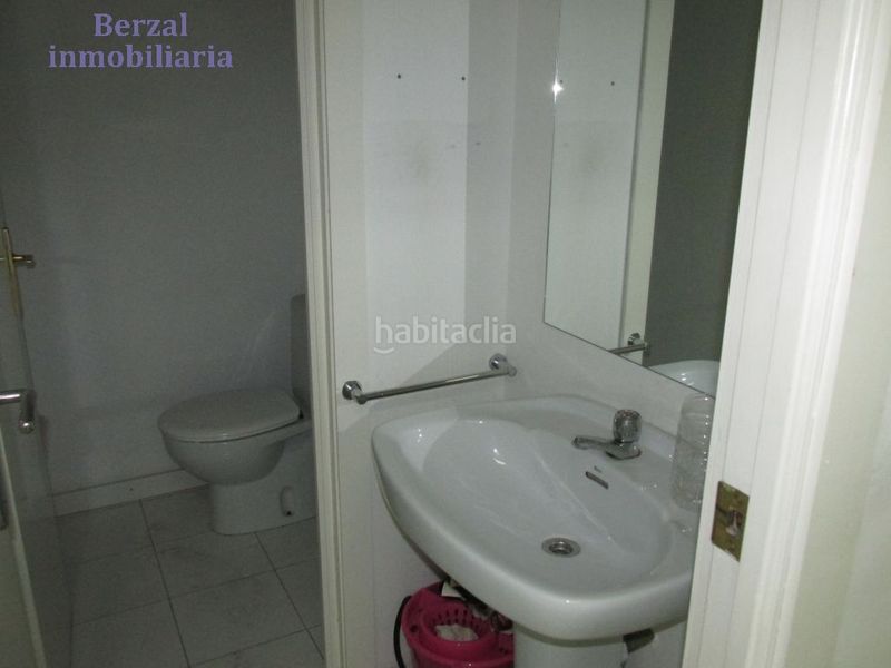 Foto d4d7cb66-6bd3-4117-9aef-fc1b12dc9016. Local comercial  en una de las mejores zonas de la ciudad en Logroño