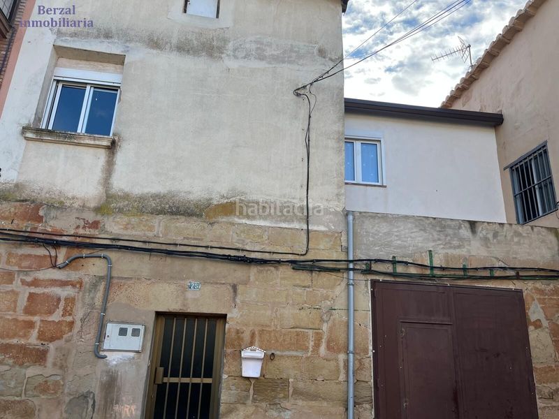 Foto 51a7f245-c2a1-4986-a168-1a7d90b7d858. Casa amb calefacció a Fuenmayor
