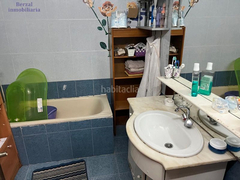 Foto d3107f3a-9cbe-401a-aa04-410b7df15c37. Casa amb calefacció a Fuenmayor