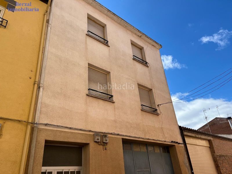 Foto 4c54e512-d6ef-4fd0-8eaa-f9d41ca68b8d. Casa amb aparcament a Ventosa