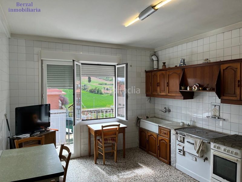 Foto 983ca1d6-f2ab-4980-aa8c-cc19f5c144a7. Casa amb aparcament a Ventosa