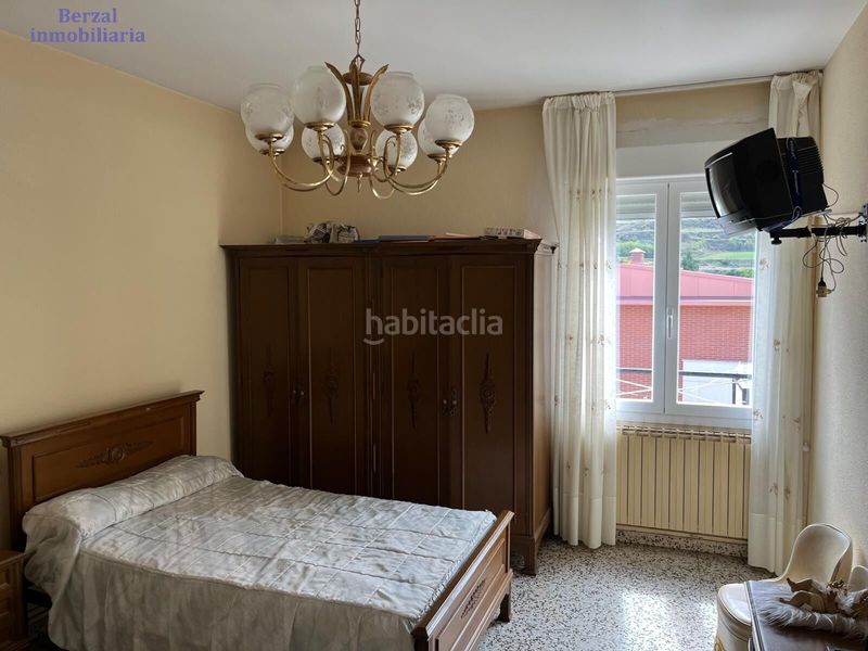 Foto a07fa639-a9cf-494d-ba97-55659d52416e. Casa amb aparcament a Ventosa