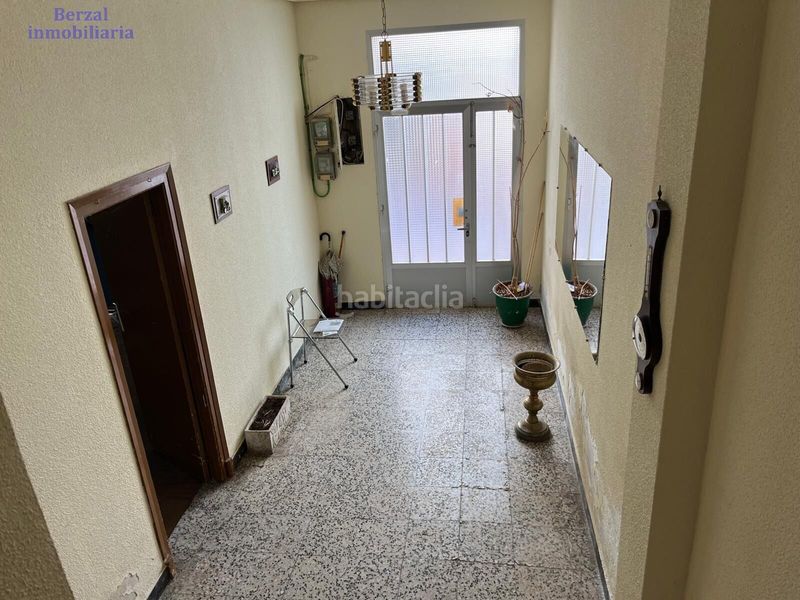 Foto b301298c-25cf-4d15-9512-477224759d8a. Casa amb aparcament a Ventosa