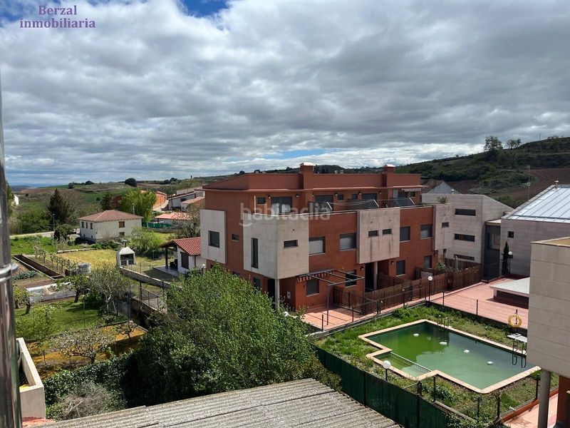 Foto ef7d13b4-c63c-4cc5-a40e-cfde717e9400. Casa amb aparcament a Ventosa