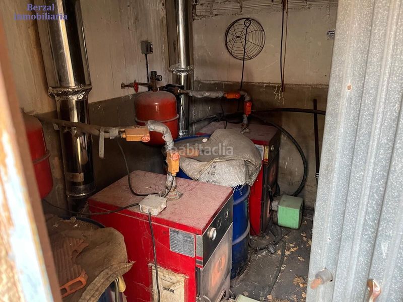 Foto f8359df6-c42c-43e1-add0-28f913e5c754. Casa amb aparcament a Ventosa