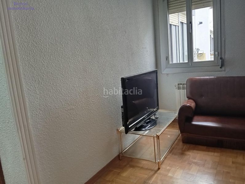 Foto 2067c79d-41d7-40d8-9e18-54ae51adb693. Pis amb calefacció a Residencia Logroño