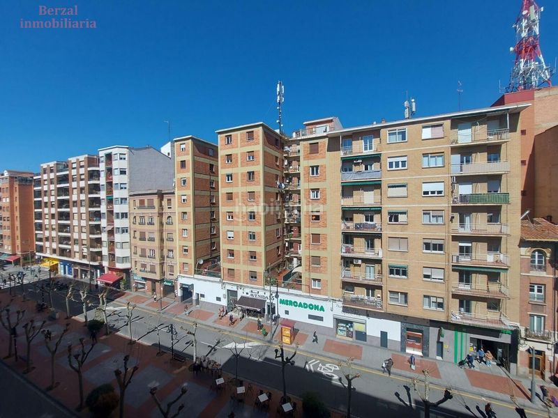 Foto f946a55e-6143-4498-a61c-58748cb48e8f. Pis amb calefacció a Residencia Logroño