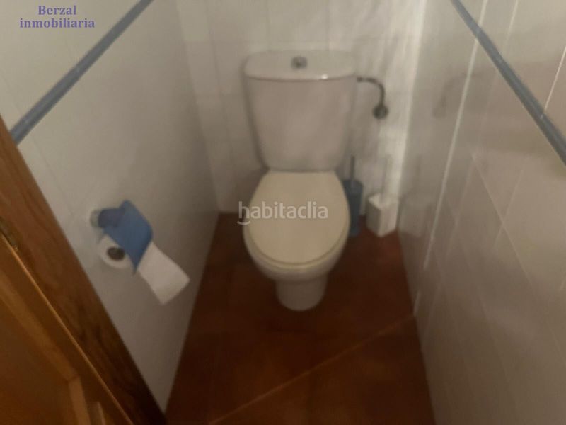 Foto 299bf434-8900-46bd-9a7e-e67bb37f3fff. Casa adossada amb calefacció aparcament piscina a Logroño