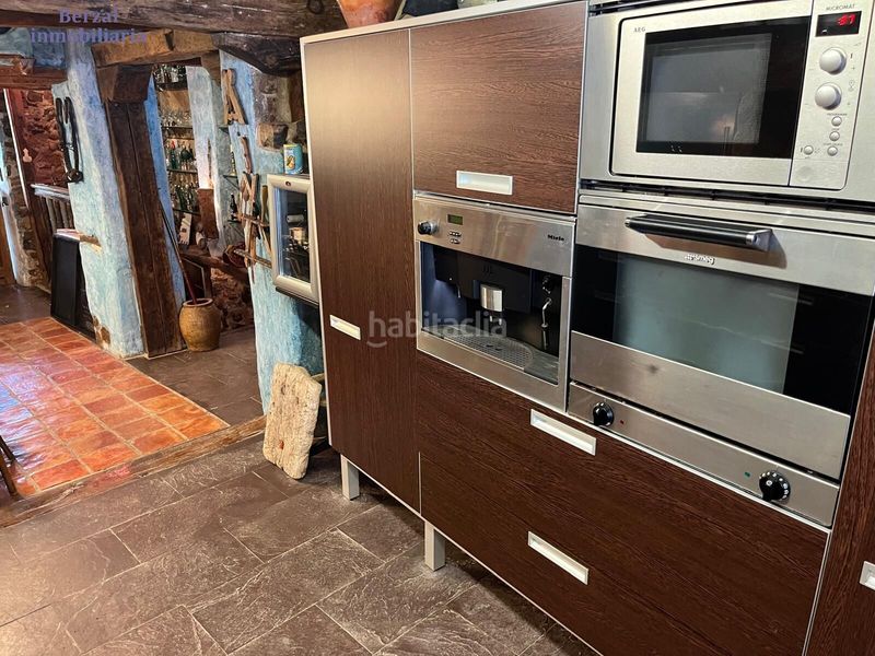 Foto f55b3d40-b061-4706-8e5c-dc68ee605735. Casa amb calefacció aparcament a Clavijo