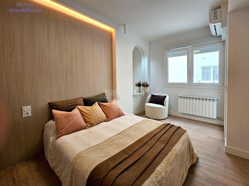 Foto b067d7b8-7582-4758-bfa9-79dd92e30d2c. Pis amb calefacció a Residencia Logroño