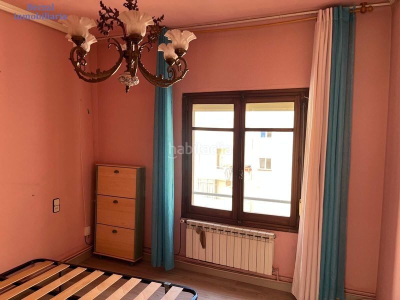 Foto b2d8c9f1-27e5-4cde-b16c-242bc1fdbb57. Pis amb calefacció a Residencia Logroño