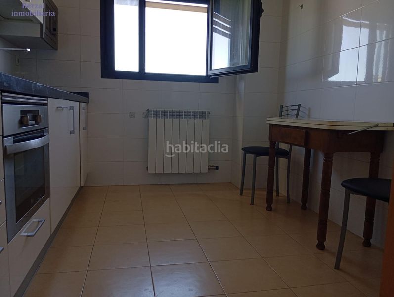 Foto d8399bc0-0398-4616-9ab1-005b05100db8. Pis amb calefacció aparcament a La Cava - Fardachón Logroño