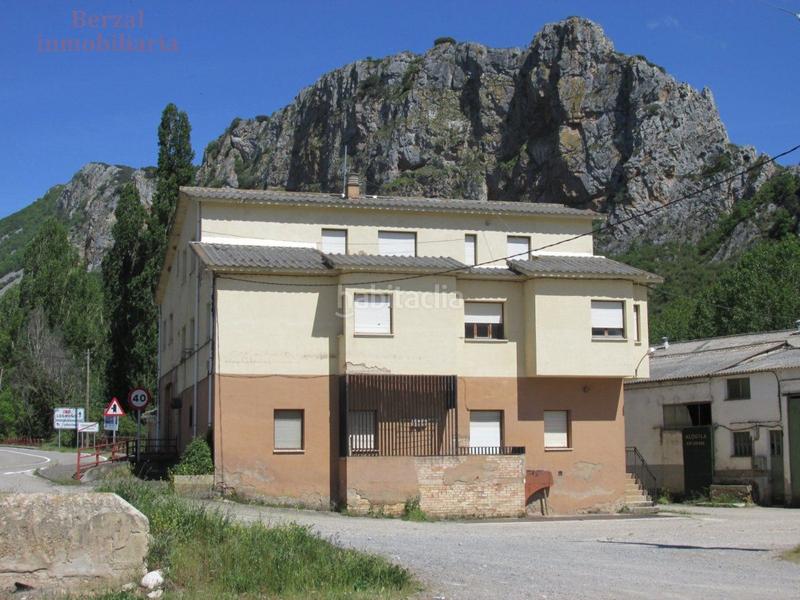 Foto 07be2303-2f18-430c-973e-1a9f4a9396de. Masia a carretera logroño 14 a Torrecilla en Cameros