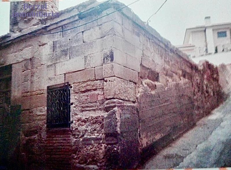 Foto 546bda12-eb77-4b4f-a060-edb971ad900f. Terreno residencial terreno urbano en esquina, en casco histórico . en Navarrete