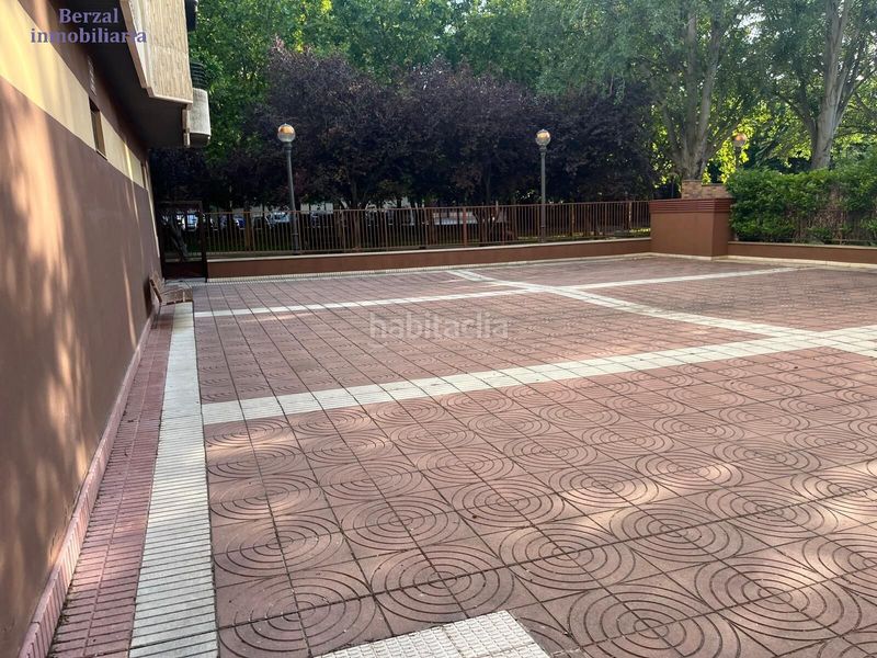 Foto 40d39563-4a16-42ca-9256-50d2024efa84. Pis amb calefacció aparcament a Residencia Logroño