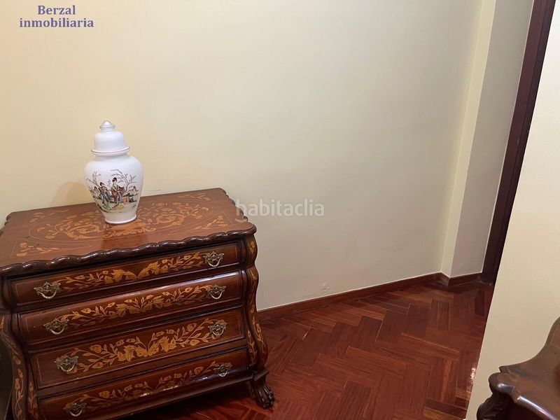 Foto d37feaed-fb23-4d97-adf7-2a2a256c5392. Pis amb calefacció aparcament a Residencia Logroño