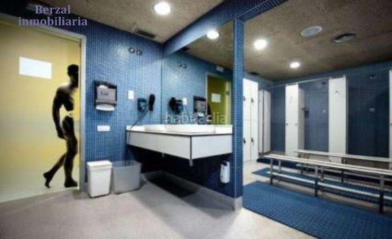 Foto 0f05ec26-de2d-4369-84d5-f1df8dbf52f1. Casa amb calefacció aparcament a Oeste Logroño