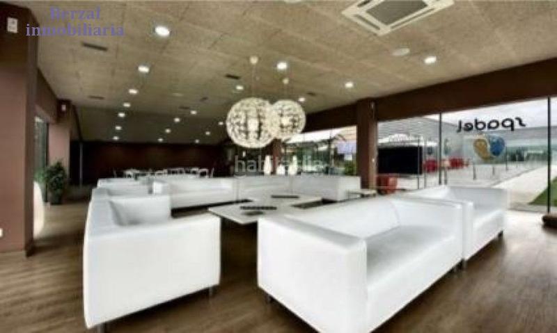 Foto 3371d9bf-1c37-4f95-b008-889bddc67398. Casa amb calefacció aparcament a Oeste Logroño