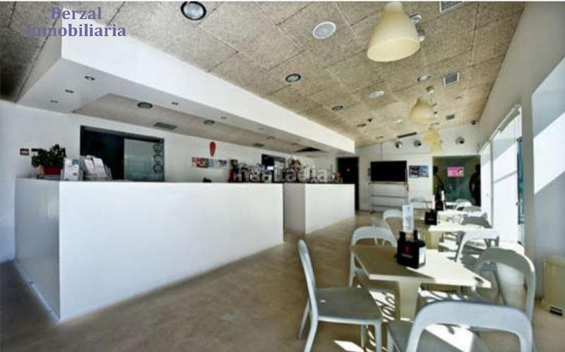 Foto fb2a5fee-c86c-47e7-890b-333079754351. Casa amb calefacció aparcament a Oeste Logroño