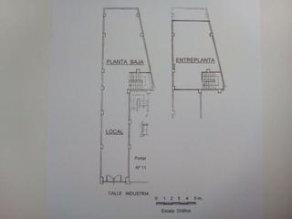 Local Comercial en Calle Industria
