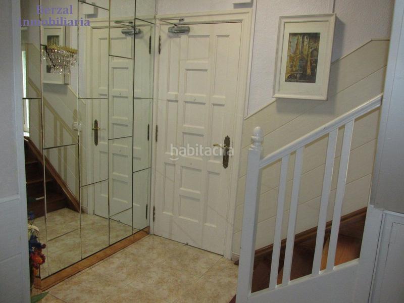 Foto 30c55b22-2ec9-4a1f-8558-9aac03e307b6. Chalet avec chauffage dans Residencia Logroño
