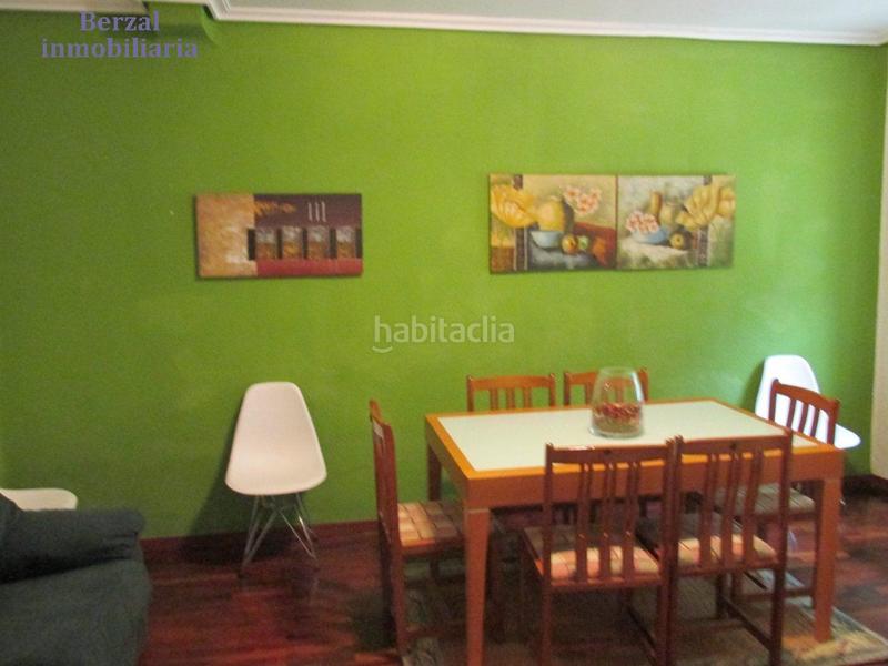 Foto d0341149-ddd3-4917-a86c-3309da555388. Chalet avec chauffage dans Residencia Logroño