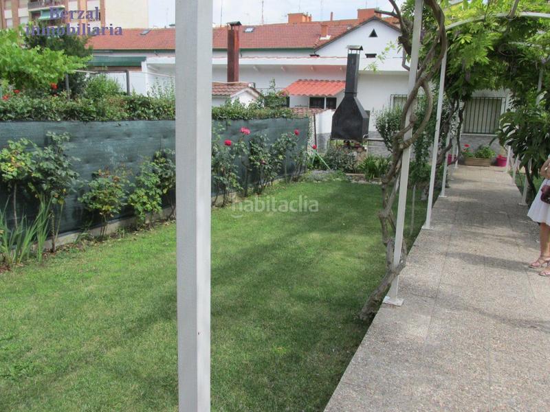 Foto e2fe4cfa-f2aa-4940-a4f5-bf665305348a. Chalet avec chauffage dans Residencia Logroño