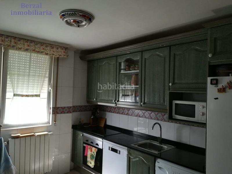 Foto 657ffd41-1dc5-4e4f-afa8-164420c83ab4. Masia amb calefacció aparcament a Portillejo - Valdegastea Logroño