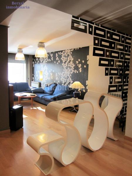 Foto 2453cb97-39e8-40e3-ad62-04644d0774dc. Pis amb calefacció aparcament a San Adrián Logroño