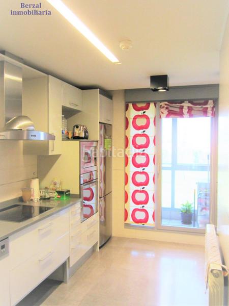 Foto 48779840-ff39-4107-b0fc-1976b168660a. Pis amb calefacció aparcament a San Adrián Logroño