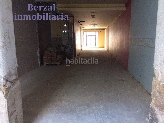 Foto f7f167e1-b8c7-4237-87f3-87c45026e5a8. Local comercial a Gran Via Logroño