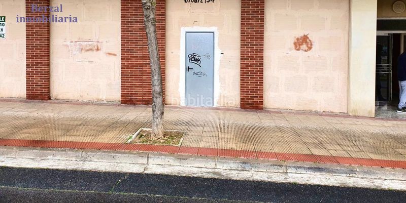 Foto 2a38efbc-8895-49a9-97c6-b824e3f43561. Local comercial a Oeste Logroño