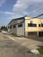 Nau industrial  Calle pradejón. Nave industrial, preparada de oficinas, vestuarios y baños.buena