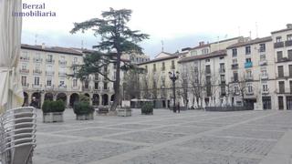 Appartement  Plaza mercado. Piso para reformar en plaza del mercado