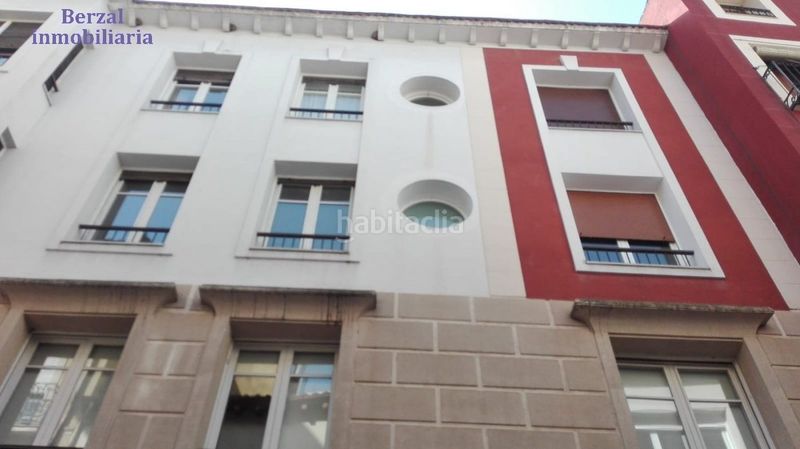 Foto f4e6a4c7-c05d-4c01-b744-ec1fc38313e1. Oficina a Casco Antiguo Logroño