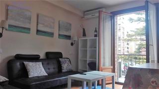 Piso  Avenida de la paz. Piso junto a sagasta de cuatro habitaciones, cuatro baños y terr