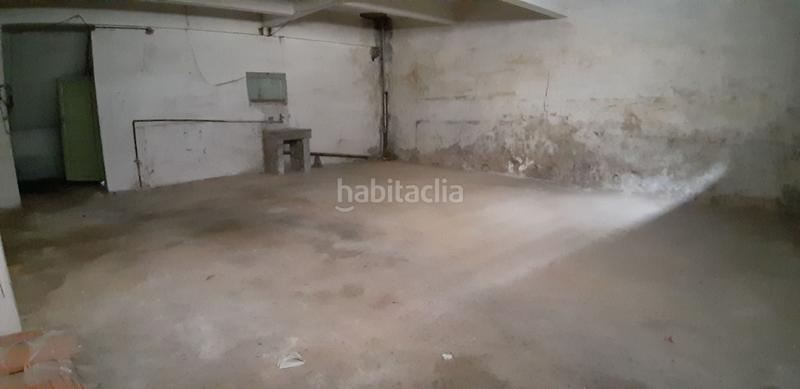 Foto d7d8d668-6655-48c9-bcaf-ada5bb2e65b4. Affitto locale commerciale in Mungia