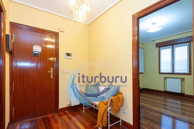 Foto d8911249-6fb5-4a5e-a8ec-5d829c4e9e39. Pis amb calefacció aparcament a Mungia