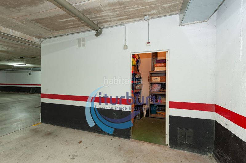Foto 1c3a3110-d056-48f7-9360-75292b381ec1. Àtic amb calefacció aparcament a Urduliz