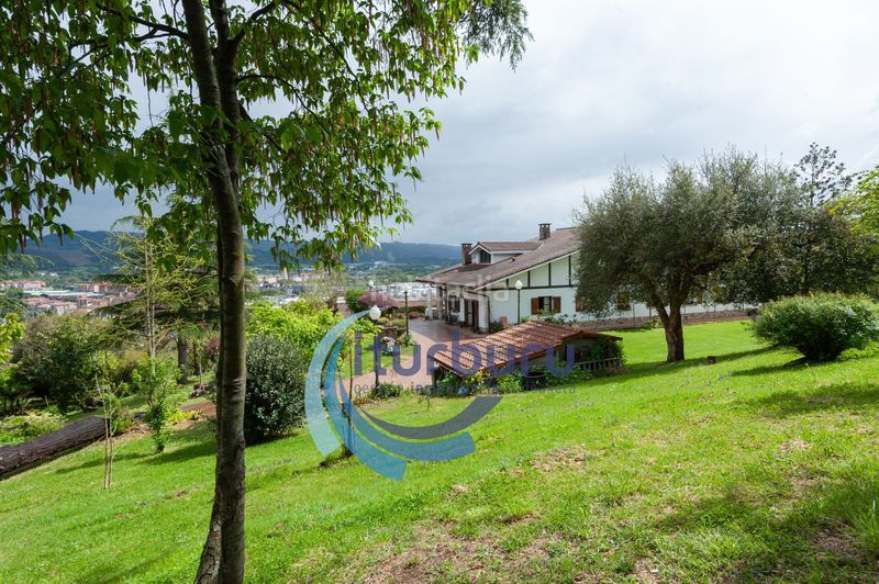 Foto d433e07f-d66f-4625-b22e-50062e905acf. Casa amb calefacció aparcament a Zamudio