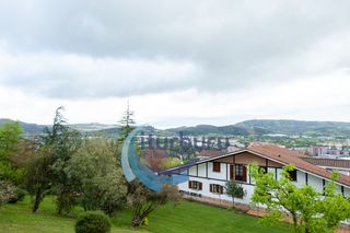 Maison à Zamudio