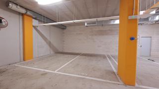 Autoparkplatz  Burlada-burlata - lisboa. Amplia plaza de garaje en planta 1