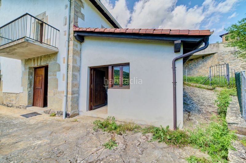 Foto 6a8760a8-59a0-4336-9f3f-5dedf51485ff. Casa amb calefacció aparcament a Imotz