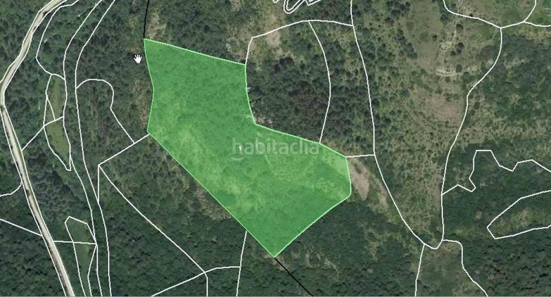 Foto 8d3a30c3-d571-41ed-8b29-d71fda24462f. Terreny residencial a Esparza de Salazar